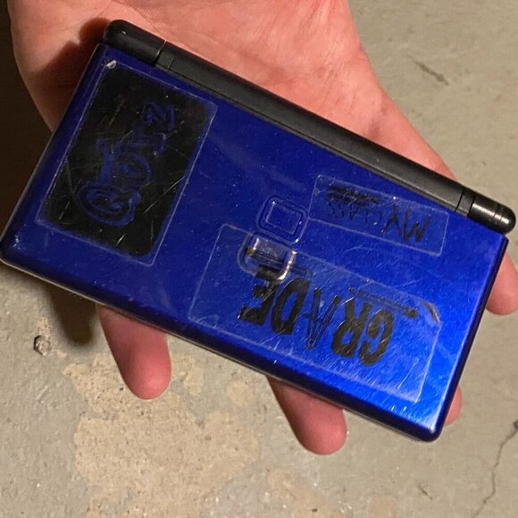 Nintendo DS Lite Cobalt Black - Untested Handheld Gaming Console - Picture 2 of 5